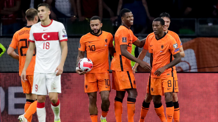 Georginio Wijnaldum, Steven Berghuis, Memphis Depay, Denzel Dumfries