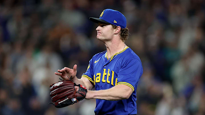 Oakland Athletics v Seattle Mariners
