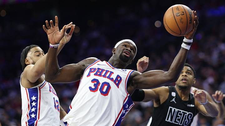 Mar 14, 2026; Philadelphia, Pennsylvania, USA; Philadelphia 76ers center Adem Bona (30) controls a rebound. Mandatory Credit: Bill Streicher-Imagn Images Mar 14, 2026; Philadelphia, Pennsylvania, USA; Philadelphia 76ers center Adem Bona (30) controls a rebound. Mandatory Credit: Bill Streicher-Imagn Images