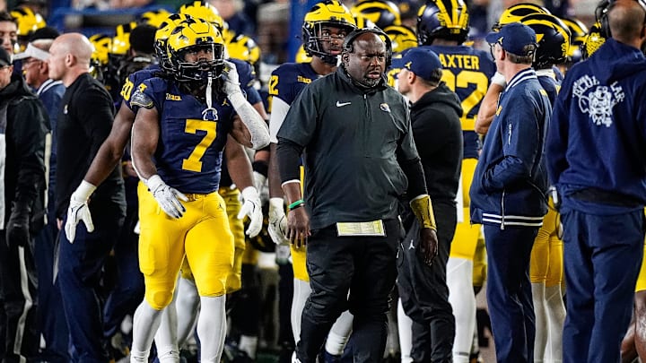 Former Ohio State running backs coach Tony Alford hasn't impressed much before landing Savion Hiter