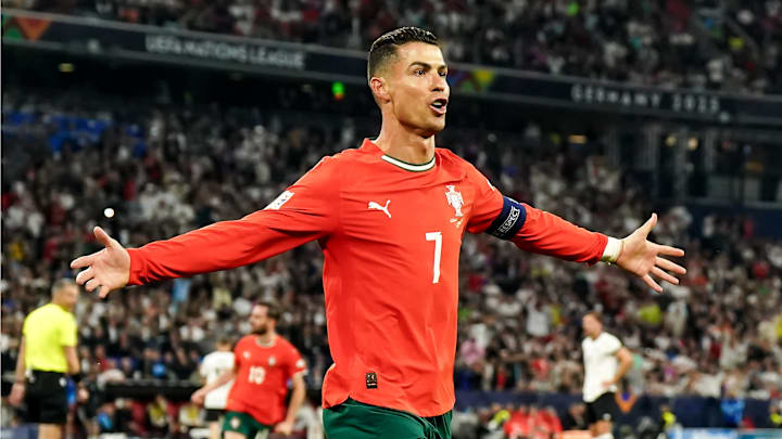Cristiano Ronaldo no cierra la posibilidad de jugar con Messi 