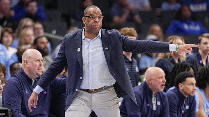 UNC basketball head coach Hubert Davis