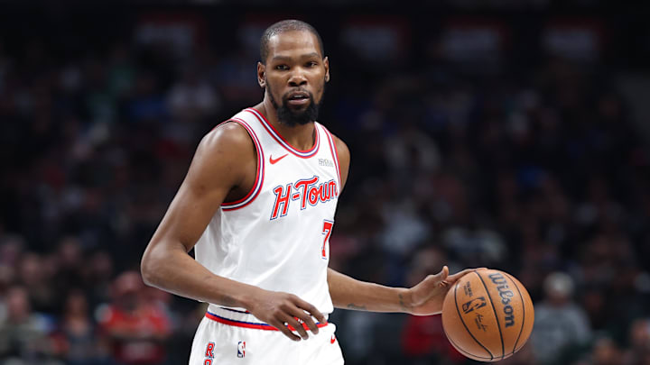 Jan 3, 2026; Dallas, Texas, USA;  Houston Rockets forward Kevin Durant (7) controls the ball during the first quarter against the Dallas Mavericks at American Airlines Center. Mandatory Credit: Kevin Jairaj-Imagn Images