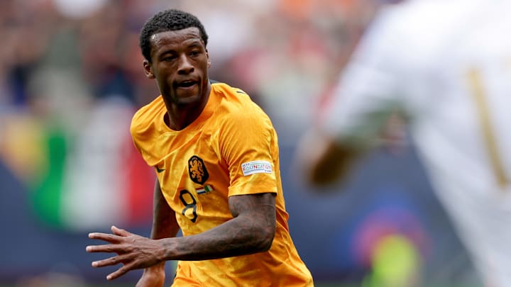 O veterano de 32 anos despertou o interesse de Gerrard