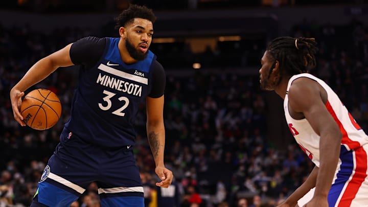 Feb 6, 2022; Minneapolis, Minnesota, USA; Minnesota Timberwolves center Karl-Anthony Towns (32): Harrison Barden-USA TODAY Sports