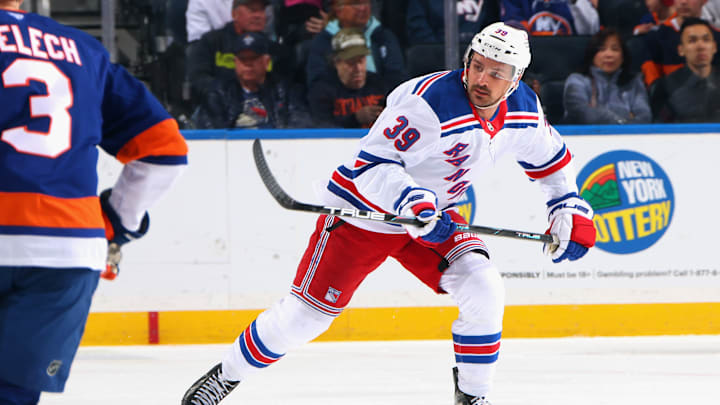New York Rangers v New York Islanders
