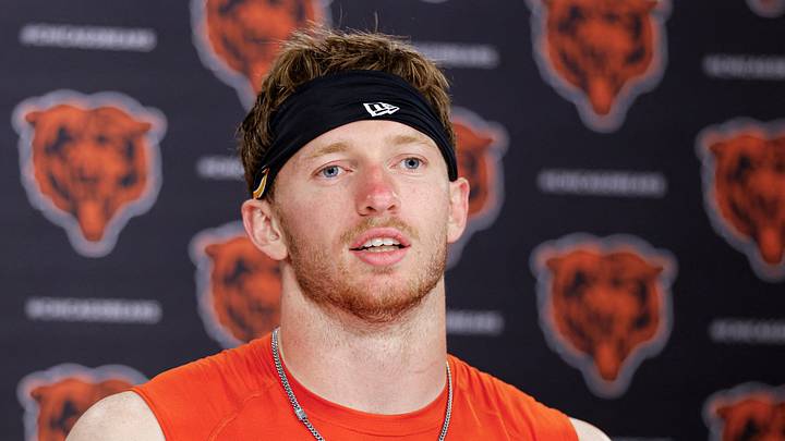Chicago Bears defensive back Dillon Thieneman (31) talking to the media