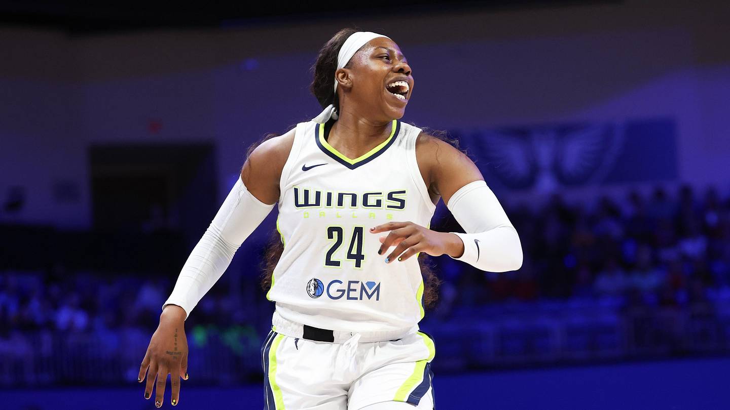 Paige BueckersとArike Ogunbowaleは、WNBAの最も危険なスコアリングコンボかもしれません