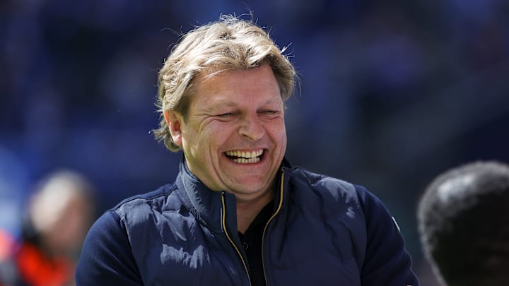 Youri Mulder bleibt S04 erhalten Youri Mulder bleibt S04 erhalten