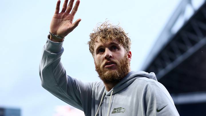  Seattle Seahawks wide receiver Cooper Kupp waves to fans