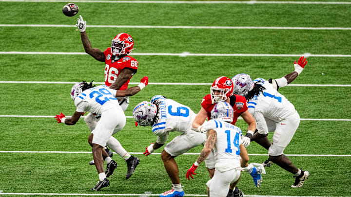 The College Football Playoff bye rust myth is not one that holds any credence, writes Sports Illustrated's Pat Forde The College Football Playoff bye rust myth is not one that holds any credence, writes Sports Illustrated's Pat Forde