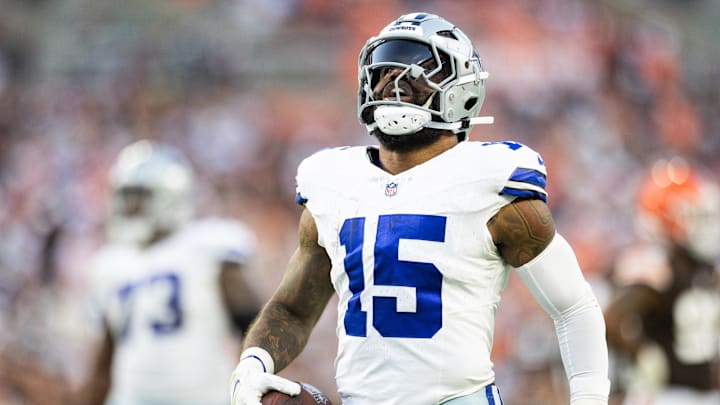 Sep 8, 2024; Cleveland, Ohio, USA; Dallas Cowboys running back Ezekiel Elliott (15) celebrates his first down run against the Cleveland Browns during the fourth quarter at Huntington Bank Field. Mandatory Credit: Scott Galvin-Imagn Images