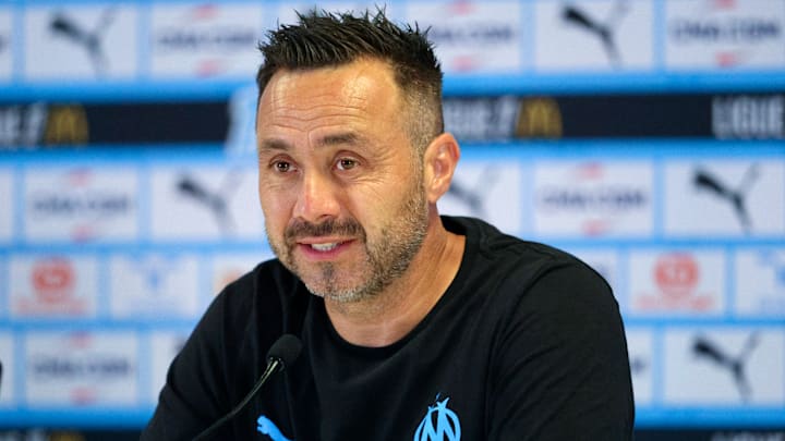 Roberto De Zerbi aimerait vendre quatre de ses joueurs.