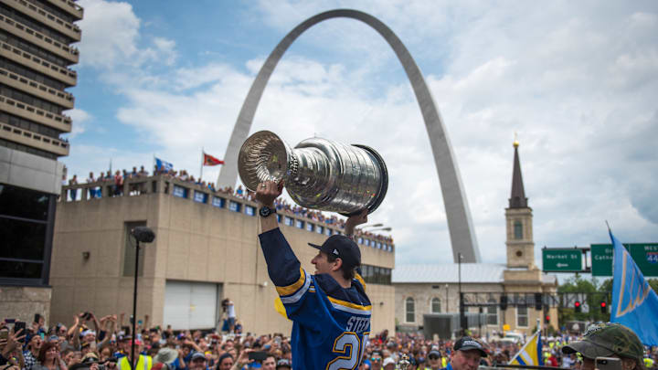 Future Blues general manager Alex Steen lifting the Stanley Cup at the victory parade