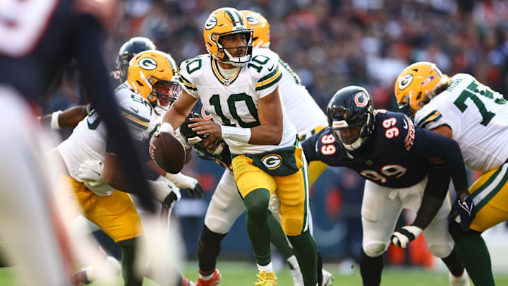 Green Bay Packers v Chicago Bears