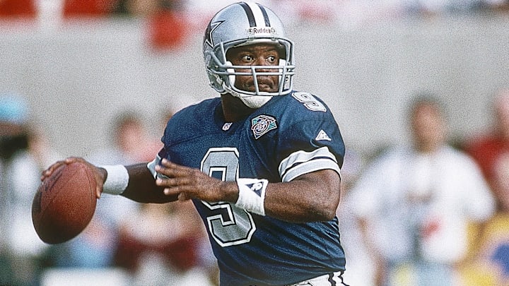 Dallas Cowboys quarterback Rodney Peete in action against the Arizona Cardinals. Dallas Cowboys quarterback Rodney Peete in action against the Arizona Cardinals.