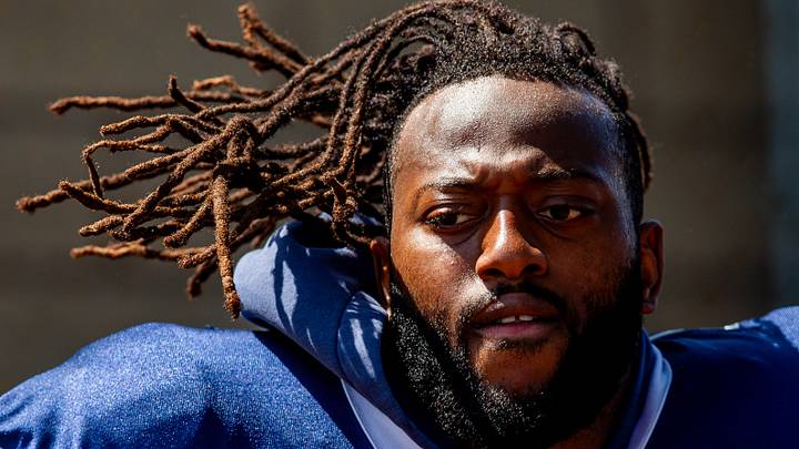 Dallas Cowboys defensive tackle Osa Odighizuwa (97)