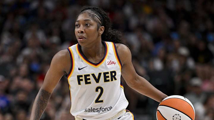 Aug 1, 2025; Dallas, Texas, USA; Indiana Fever guard Aari McDonald (2) in action during the game between the Dallas Wings and the Indiana Fever at the American Airlines Center. Mandatory Credit: Jerome Miron-Imagn Images Aug 1, 2025; Dallas, Texas, USA; Indiana Fever guard Aari McDonald (2) in action during the game between the Dallas Wings and the Indiana Fever at the American Airlines Center. Mandatory Credit: Jerome Miron-Imagn Images
