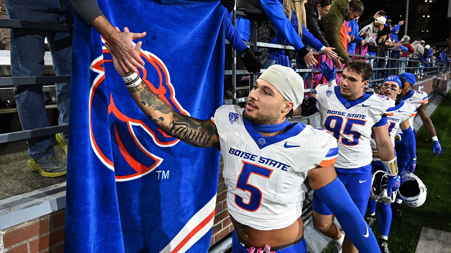 Boise State’s College Football Playoff odds skyrocket after Washington State win, James Madison loss