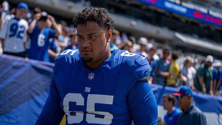 New York Giants offensive guard Francis Mauigoa (65) walks into the tunnel after warmups during a preseason opening game between the New York Giants and Minnesota Vikings on Saturday, Aug. 15, 2026, at MetLife Stadium in East Rutherford, NJ.
