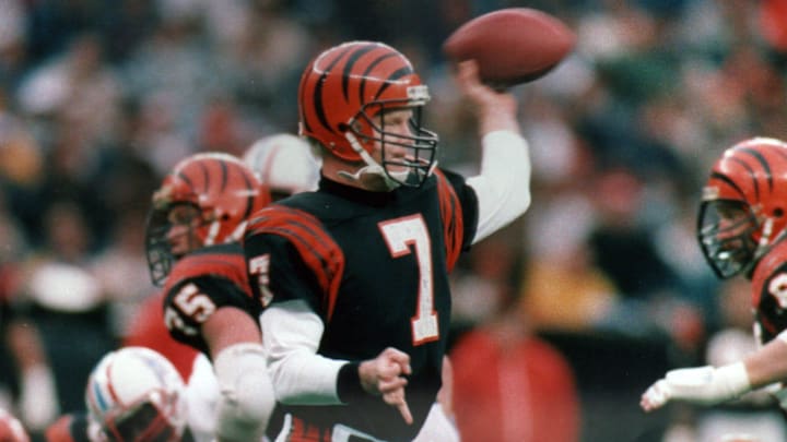 1988: The Bengals
Boomer Esiason.
The Enquirer/Gary Landers
scanned February 16, 2010
The Bengals 5 1988: The Bengals
Boomer Esiason.
The Enquirer/Gary Landers
scanned February 16, 2010
The Bengals 5