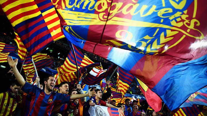 Les supporters du FC Barcelone réclame un joueur de classe mondiale à leur direction. 