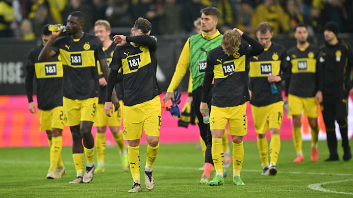 Die nächste Auswärtsniederlage: Die BVB-Spieler verließen geknickt den Rasen