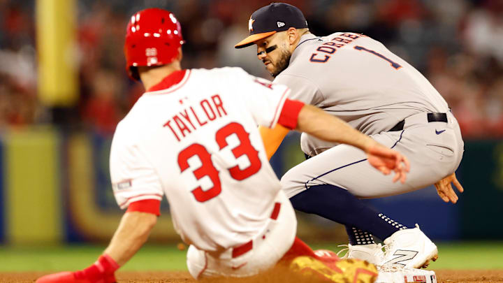 Houston Astros v Los Angeles Angels
