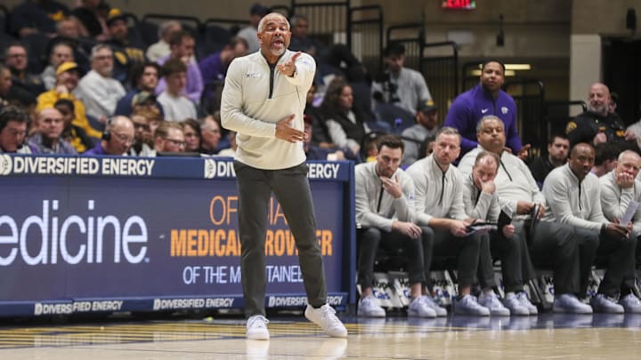 Jan 27, 2026; Morgantown, West Virginia, USA; Kansas State Wildcats head coach Jerome Tang yells from the sideline during the second half against the West Virginia Mountaineers at Hope Coliseum. Mandatory Credit: Ben Queen-Imagn Imagesa