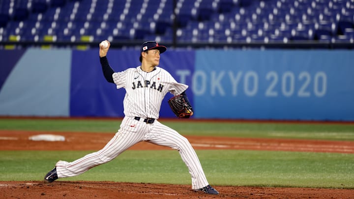 Yoshinobu Yamamoto, Japan