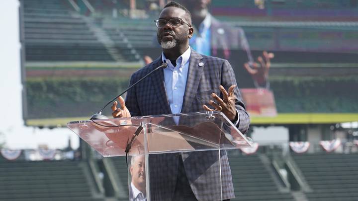 Mayor Brandon Johnson apparently has won and forced the Bears to move to Indiana.