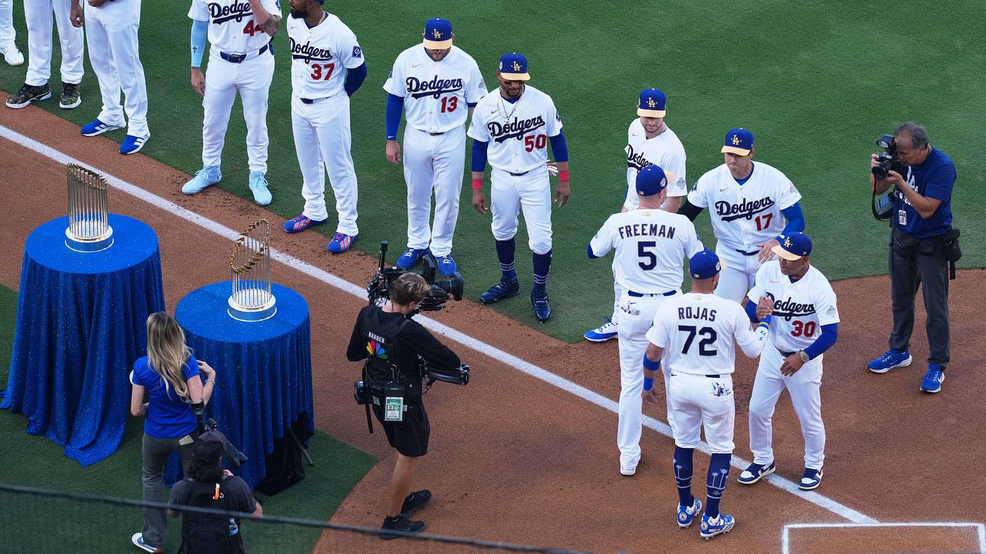 Miguel Rojas Cried After Learning About Decision From Dave Roberts