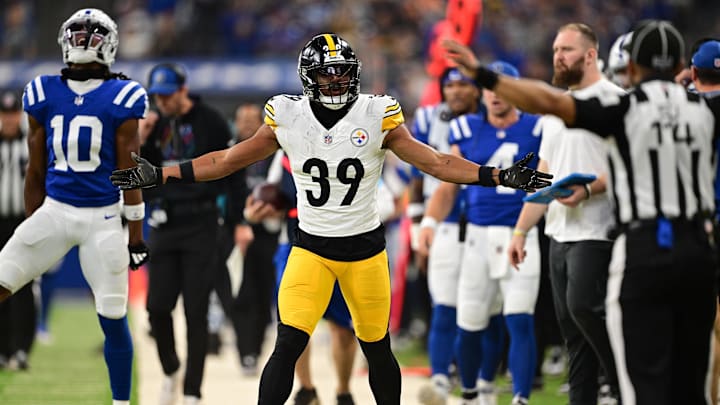 Sep 29, 2024; Indianapolis, Indiana, USA; Pittsburgh Steelers safety Minkah Fitzpatrick (39) reacts to a personal foul call during the second half against the Indianapolis Colts at Lucas Oil Stadium. Mandatory Credit: Marc Lebryk-Imagn Images