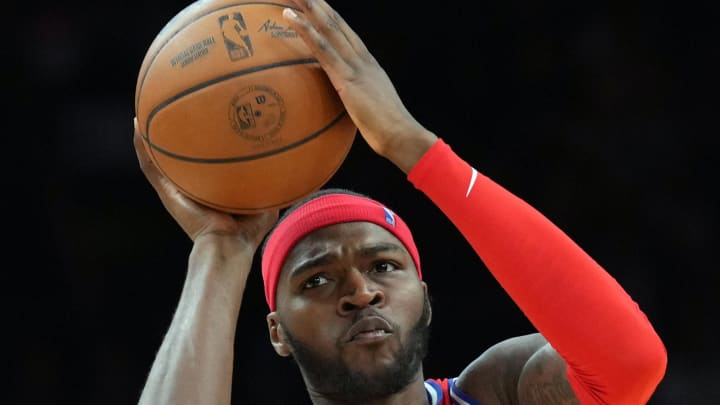 Mar 20, 2024; Phoenix, Arizona, USA; Philadelphia 76ers forward Paul Reed (44) shoots against the Phoenix Suns during the second half at Footprint Center. Mandatory Credit: Joe Camporeale-USA TODAY Sports
