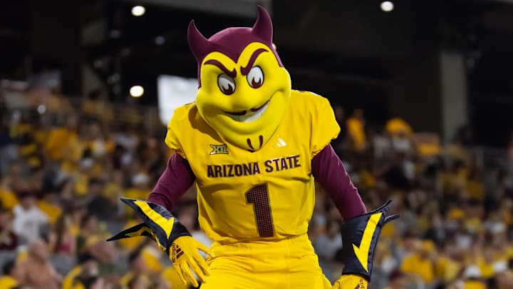 The temperature at Mountain America Stadium is expected to be well over 100 degrees when Kansas and Arizona State kick off on Saturday, Oct. 5.