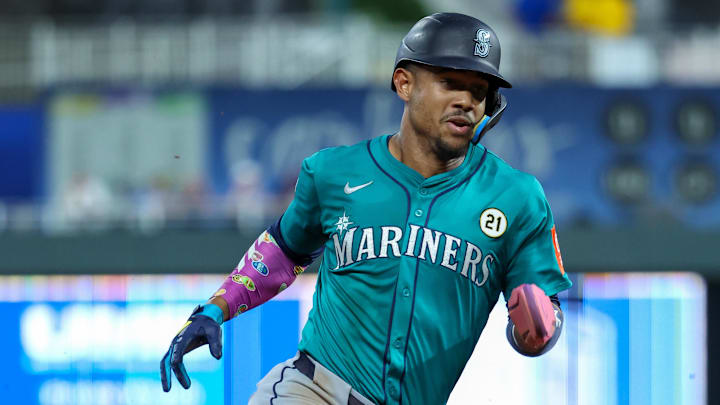 Sep 16, 2025; Kansas City, Missouri, USA; Seattle Mariners center fielder Julio Rodriguez (44) runs to third base during the third inning against the Kansas City Royals at Kauffman Stadium. Mandatory Credit: Scott Sewell-Imagn Images