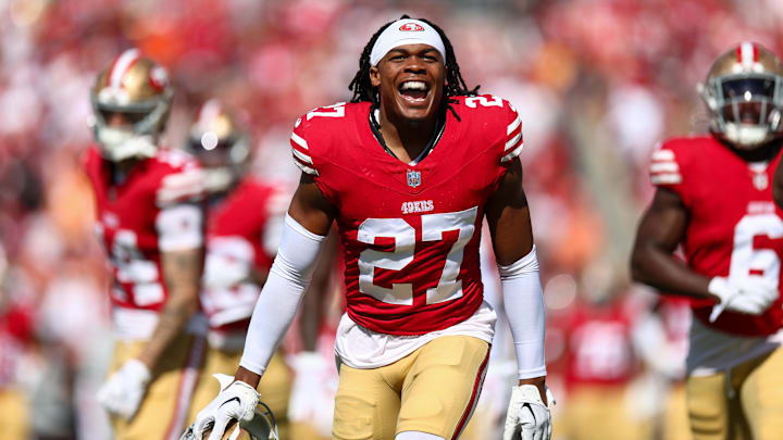 Nov 10, 2024; Tampa, Florida, USA; San Francisco 49ers safety Ji'Ayir Brown (27) gets ready for a game against the Tampa Bay Buccaneers at Raymond James Stadium. Mandatory Credit: Nathan Ray Seebeck-Imagn Images Nov 10, 2024; Tampa, Florida, USA; San Francisco 49ers safety Ji'Ayir Brown (27) gets ready for a game against the Tampa Bay Buccaneers at Raymond James Stadium. Mandatory Credit: Nathan Ray Seebeck-Imagn Images