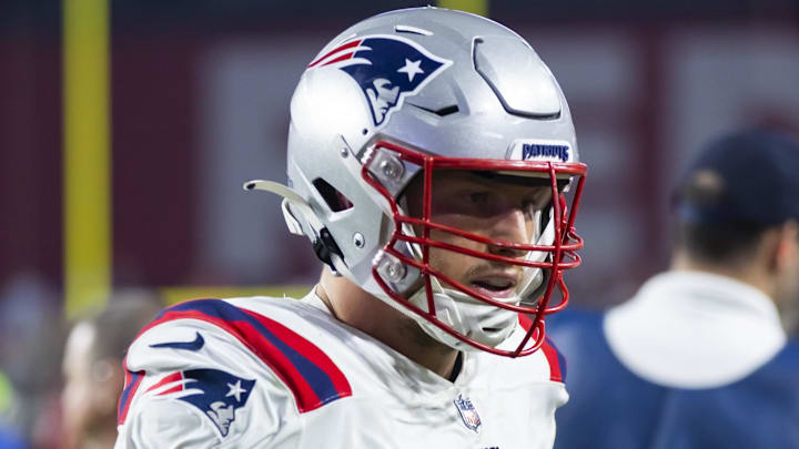 Dec 12, 2022; Glendale, Arizona, USA; New England Patriots guard Cole Strange (69) against the Arizona Cardinals at State Farm Stadium. Mandatory Credit: Mark J. Rebilas-Imagn Images