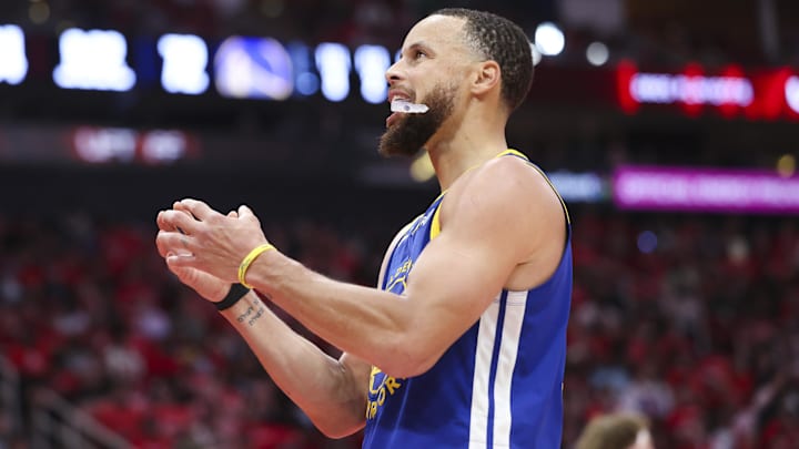 Golden State Warriors guard Stephen Curry had 31 points in Sunday night's win over the Houston Rockets. 