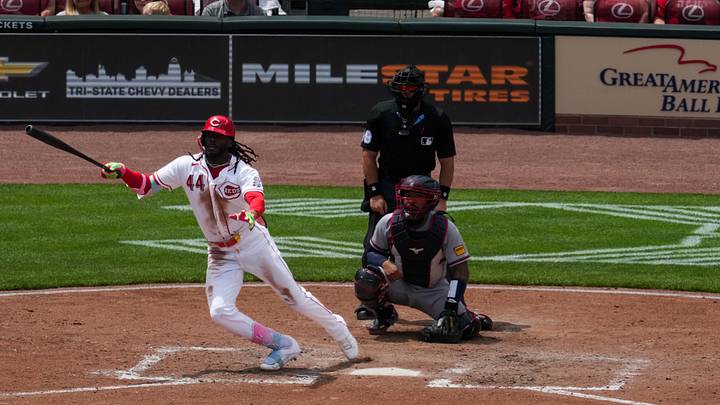 May 31, 2026; Cincinnati, Ohio, USA; Cincinnati Reds shortstop Elly de la Cruz (44) singles against the Atlanta Braves in the fifth inning at Great American Ball Park. Mandatory Credit: Aaron Doster-Imagn Images May 31, 2026; Cincinnati, Ohio, USA; Cincinnati Reds shortstop Elly de la Cruz (44) singles against the Atlanta Braves in the fifth inning at Great American Ball Park. Mandatory Credit: Aaron Doster-Imagn Images