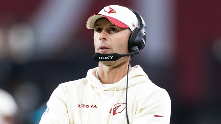 Sep 25, 2025; Glendale, Arizona, USA; Arizona Cardinals head coach Jonathan Gannon against the Seattle Seahawks at State Farm Stadium. Mandatory Credit: Mark J. Rebilas-Imagn Images