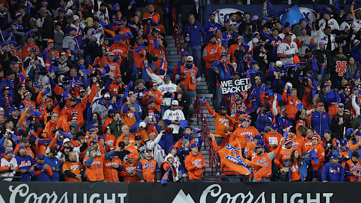 Championship Series - Los Angeles Dodgers v New York Mets - Game 4