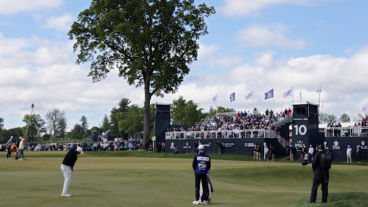 Scottie Scheffler and the game's best are getting all the challenge they want on and around Aronimink's greens.