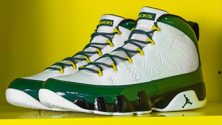 oregon duck jordan 10