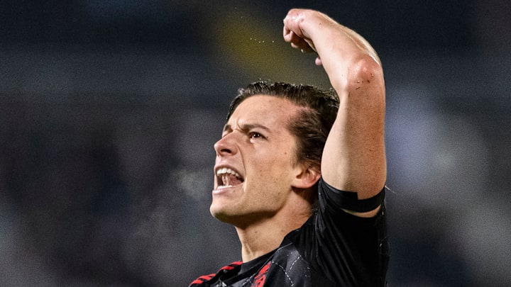 Ele passou pelas categorias de base do Real Madrid