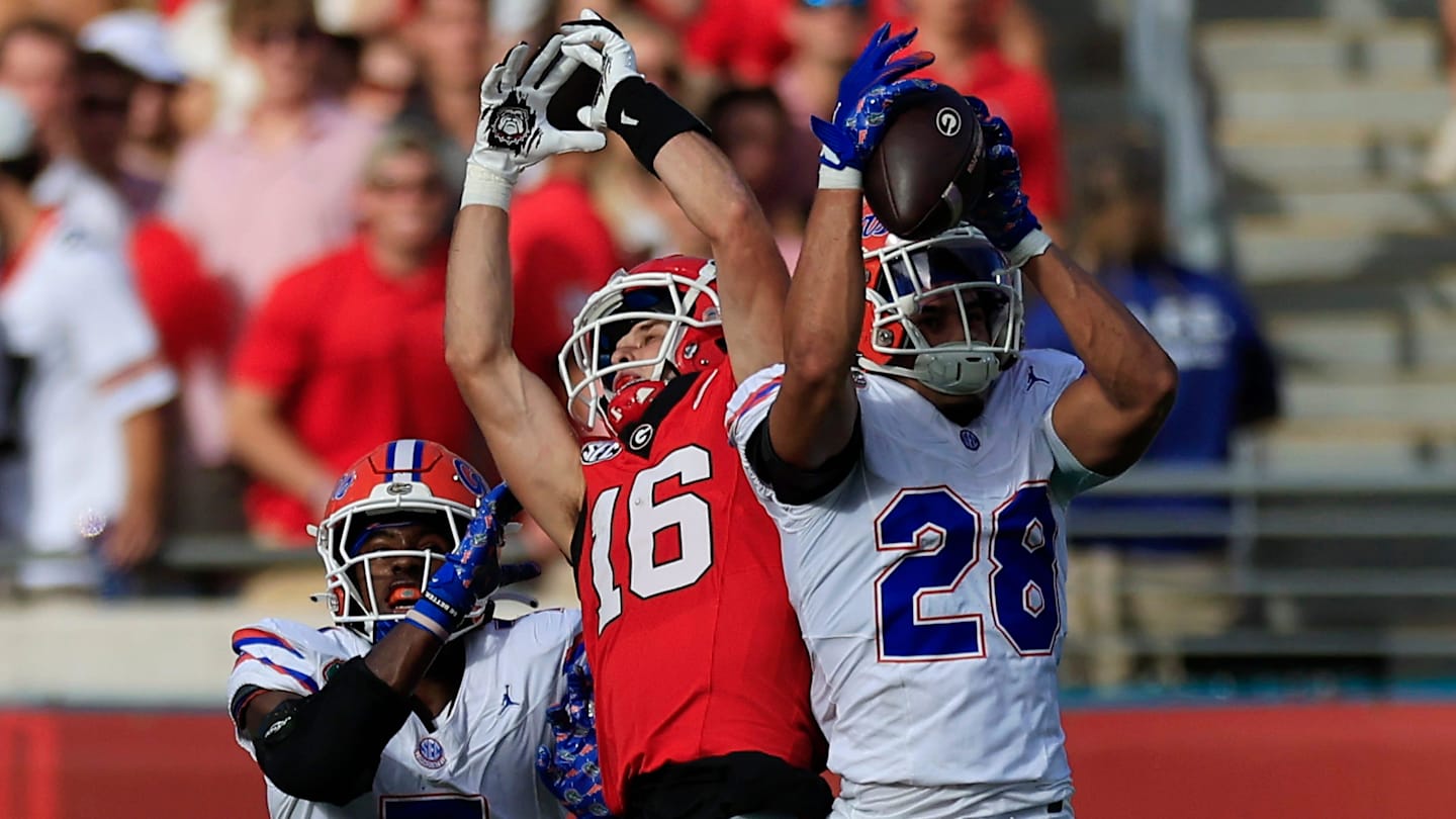 Cowboys Add Length & Competition to CB Room With Devin Moore Pick