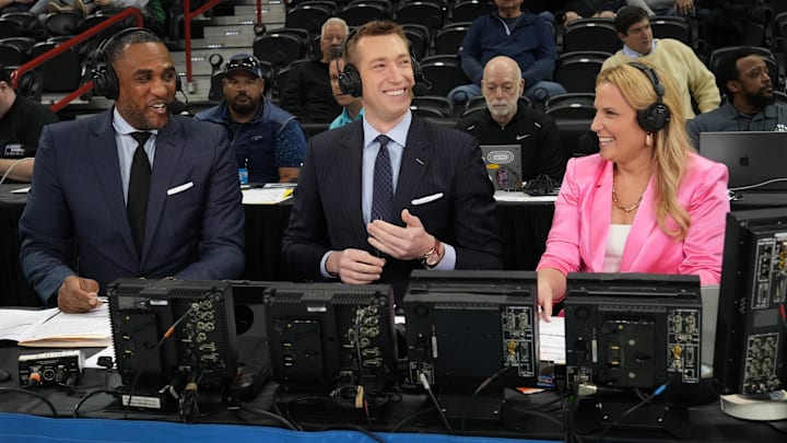 Analyst Steve Smith, Analyst Robbie Hummel, and play by play announcer Lisa Byington call a game 