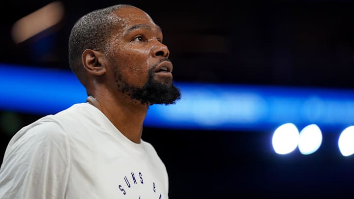 Jan 31, 2025; San Francisco, California, USA; Phoenix Suns forward Kevin Durant (35) stands on the court before the start of the game against the Golden State Warriors at the Chase Center. Mandatory Credit: Cary Edmondson-Imagn Images