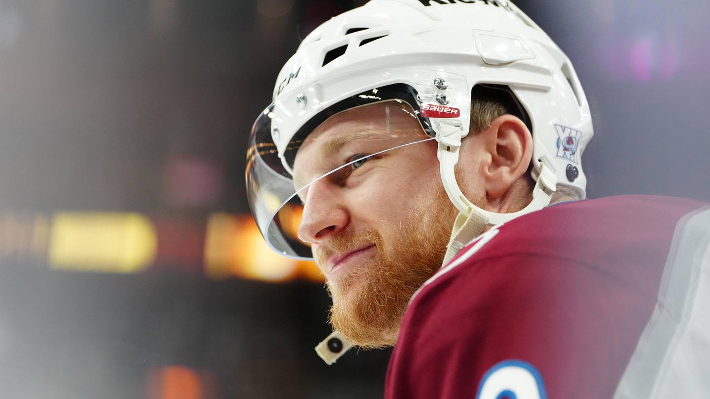 Avalanche stars continue to get NHL Awards snubs, this time it’s MacKinnon