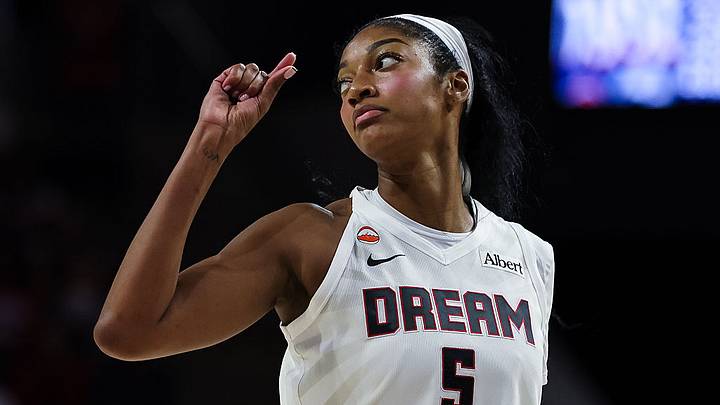 Angel Reese was named the 2026 Defensive Player of the Year on Thursday, a day after the Dream advanced to the semifinals. 